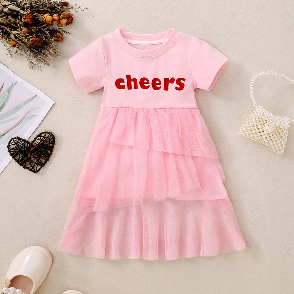 Vestido rosa con tul escalonado