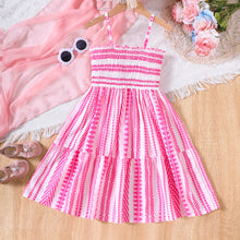 Carregar imagem no visualizador da galeria, Vestido engomado rosa con estampas de rayas
