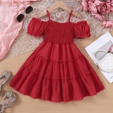 Carregar imagem no visualizador da galeria, Vestido engomado con hombro recto
