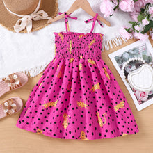 Carregar imagem no visualizador da galeria, Vestido engomado pink con motas y estampas de leopardos

