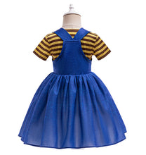 Carregar imagem no visualizador da galeria, Vestido tipo jardinera azul,blusa a rayas negro con amarillo estilo minnions Agnes Gru
