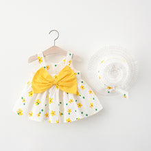 Carregar imagem no visualizador da galeria, Vestido blanco con detalles de flores y sombrero
