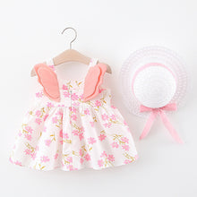 Carregar imagem no visualizador da galeria, Vestido blanco con estampas de flores, alas y sombrero
