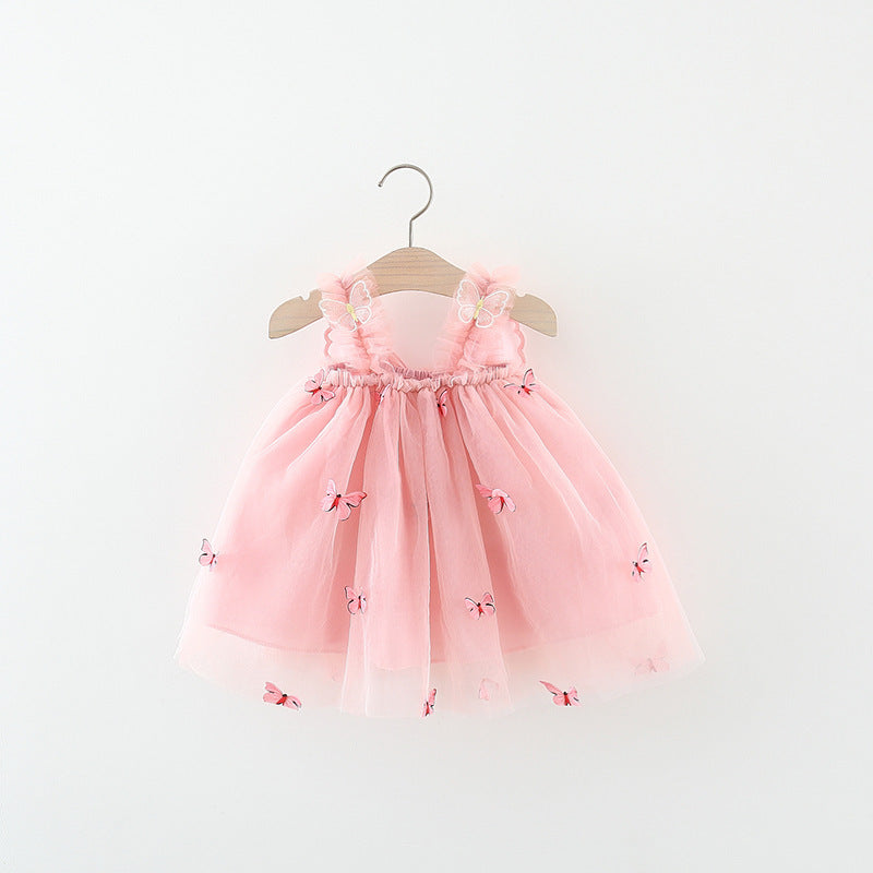 Vestido de tul con bordados y alas de mariposas