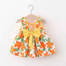 Carregar imagem no visualizador da galeria, Vestido con estampas de flores y moño
