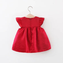 Carregar imagem no visualizador da galeria, Vestido bordo con volados, detalles y moño crema
