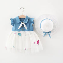 Carregar imagem no visualizador da galeria, Vestido jeans con listón blanco, falda de tul con estampas y sombrero
