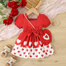 Carregar imagem no visualizador da galeria, Vestido rojo con estampas de corazones y cartera
