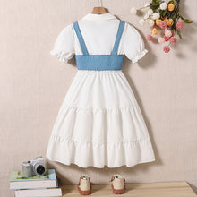 Carregar imagem no visualizador da galeria, Vestido blanco con mangas abullonadas y crop jeans
