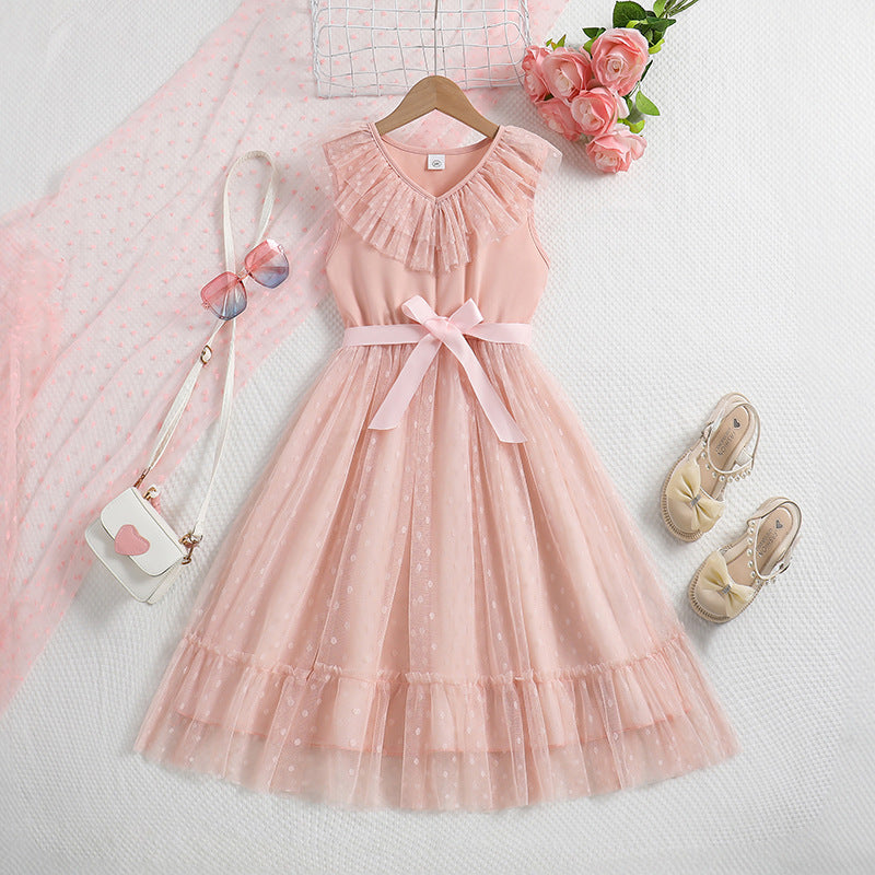 Vestido rosa viejo con volado de tul y cinto
