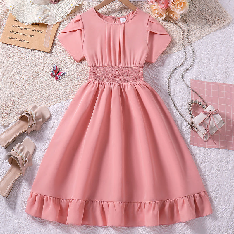 Vestido rosa engomado en la cintura con volados