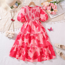 Cargar imagen en el visor de la galería, Vestido rosa engomado con estampas y mangas abullonadas

