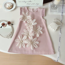 Cargar imagen en el visor de la galería, Vestido liso con detalles de flores

