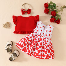 Cargar imagen en el visor de la galería, Vestido con estampas de corazones y bolero rojo con vincha

