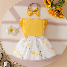 Carregar imagem no visualizador da galeria, Vestido amarillo con falda de tul blanco, bordados de flores y vincha
