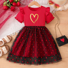Cargar imagen en el visor de la galería, Vestido rojo con volados, tul negro y estampas de corazones
