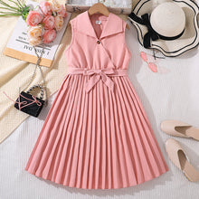 Cargar imagen en el visor de la galería, Vestido con cuello y falda tabledo con cinto
