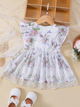 Carregar imagem no visualizador da galeria, Vestido blanco, detalles de broderie con estampas de flores
