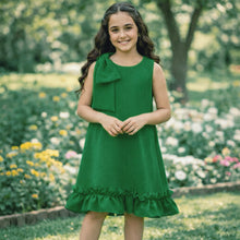 Carregar imagem no visualizador da galeria, Vestido liso con volados y moño en un hombro
