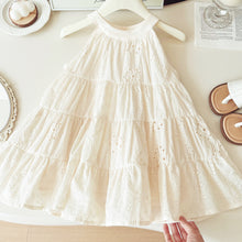 Cargar imagen en el visor de la galería, Vestido crema de broderie

