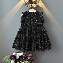 Cargar imagen en el visor de la galería, Vestido con volados y estampas de estrellas
