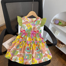 Cargar imagen en el visor de la galería, Vestido con estampas de flores y volados con moño verde
