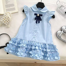 Cargar imagen en el visor de la galería, Vestido celeste con volados y moño azul marino
