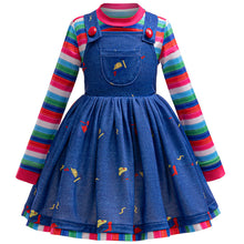 Carregar imagem no visualizador da galeria, Vestido tipo jardinera azul y blusa a rayas colorido estilo el muñeco Chucky
