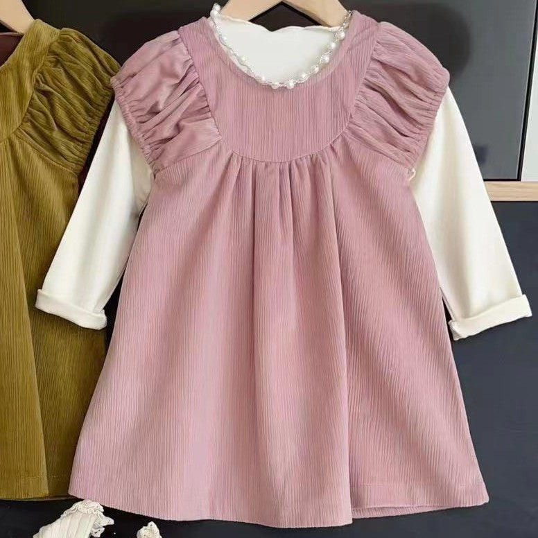 Blusa blanco y vestido gamuza rosa viejo