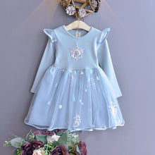 Cargar imagen en el visor de la galería, Vestido celeste de Frozen con volados y tul
