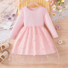 Carregar imagem no visualizador da galeria, Vestido rosa con falda de tul y bordados de margaritas
