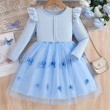Cargar imagen en el visor de la galería, Vestido con volados y falda de tul con mariposas
