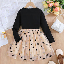 Cargar imagen en el visor de la galería, Vestido negro y falda crema de tul con estrellas

