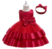 Cargar imagen en el visor de la galería, Vestido escalonado liso con detalle de seda, moño y vincha
