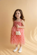 Carregar imagem no visualizador da galeria, Vestido rosa engomado, tutu con volumen
