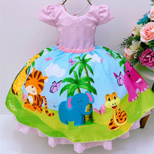 Cargar imagen en el visor de la galería, Vestido rosa con estampas de animales safari y moño

