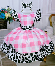 Cargar imagen en el visor de la galería, Vestido rosa cuadrille con detalles de vaca con hebilla y moño
