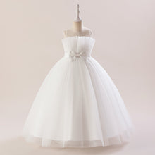 Carregar imagem no visualizador da galeria, Vestido blanco largo de tul con moño
