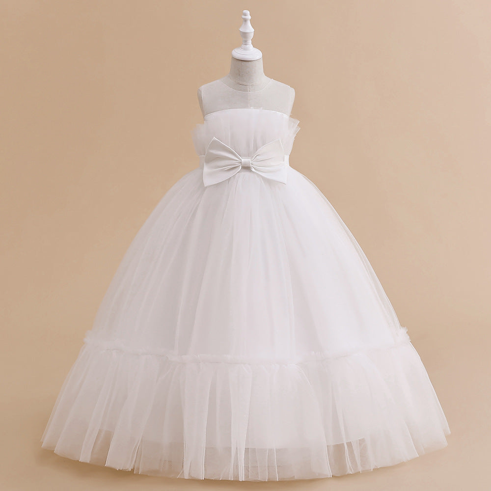 Vestido blanco largo de tul con volado y moño