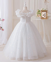 Cargar imagen en el visor de la galería, Vestido blanco largo con lentejuelas

