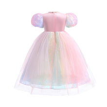 Carregar imagem no visualizador da galeria, Vestido rosa con lentejuelas, tul colorido y detalles de corazones
