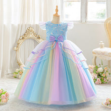 Cargar imagen en el visor de la galería, Vestido largo de mariposas con falda colorida

