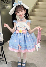 Carregar imagem no visualizador da galeria, Vestido celeste con rosa de Cinnamoroll (Sanrio) moño grande, hebillas con vincha
