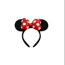 Cargar imagen en el visor de la galería, Vestido rojo, motas blancas, moño negro estilo de Minnie Mouse con vincha
