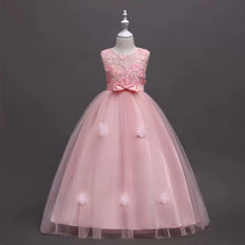 Cargar imagen en el visor de la galería, Vestido largo con detalles de flores y moño
