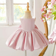 Cargar imagen en el visor de la galería, Vestido liso moño grande
