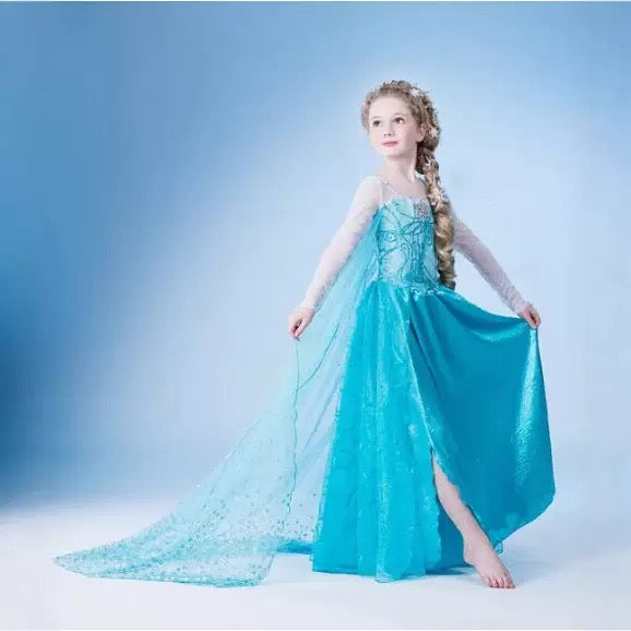 Vestido celeste con blanco estilo Frozen con capa