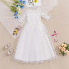 Carregar imagem no visualizador da galeria, Vestido blanco con media manga y bordados de flores
