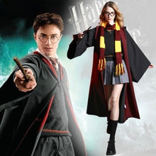 Cargar imagen en el visor de la galería, Capa con capucha y bufanda de Harry Potter
