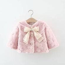 Carregar imagem no visualizador da galeria, Campera peluda con relieves de flores y moño
